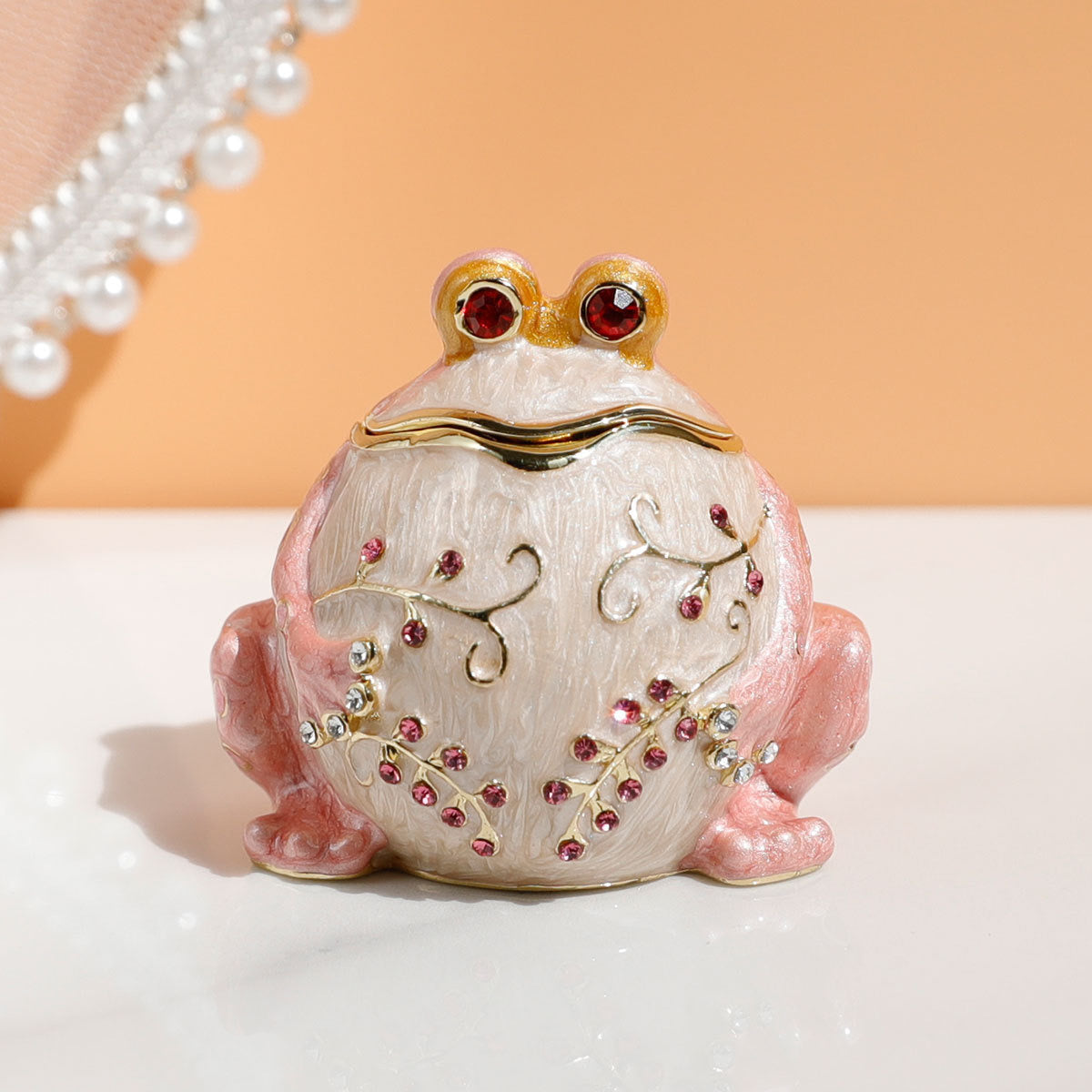 Special hand painted enamel frog jewelry trinket box